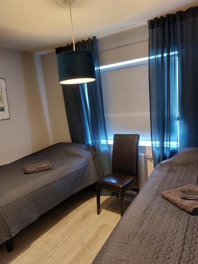 Apartment Near The Airport Njarthvik Dış mekan fotoğraf